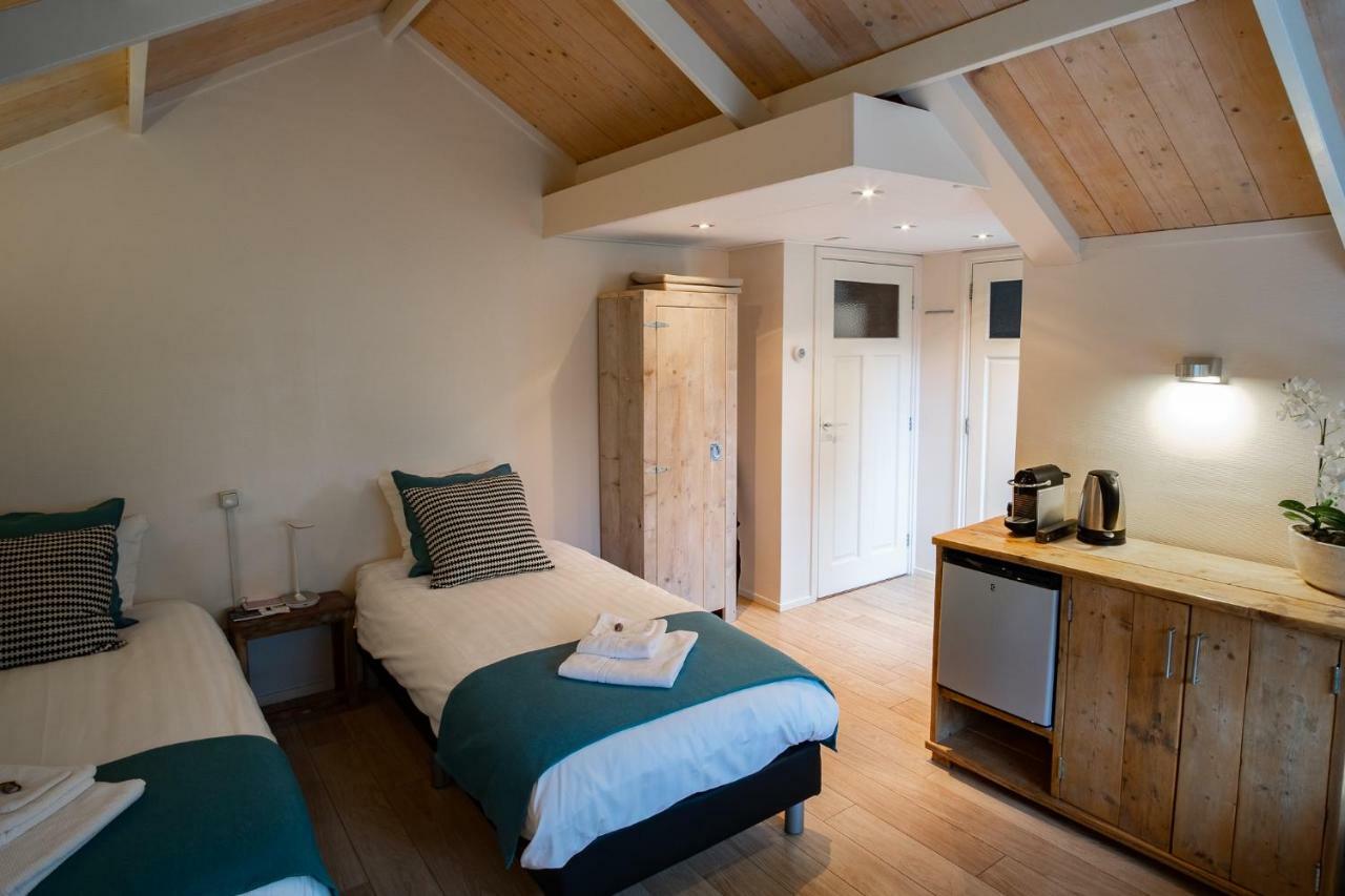 B&B De Wadvaarder Midsland Bagian luar foto